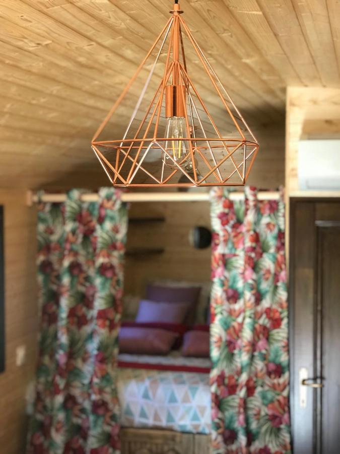 Roulotte de Florette Tourrettes-sur-Loup Esterno foto